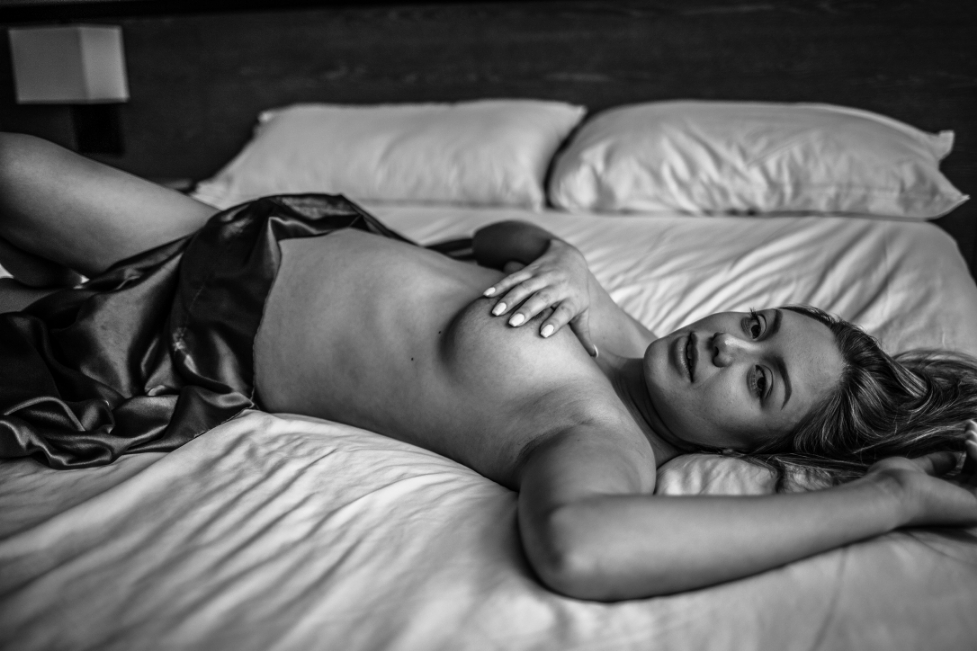 https://www.sinboudoir.com/wp-content/uploads/2024/08/orlando-boudoir-photography-16.jpg